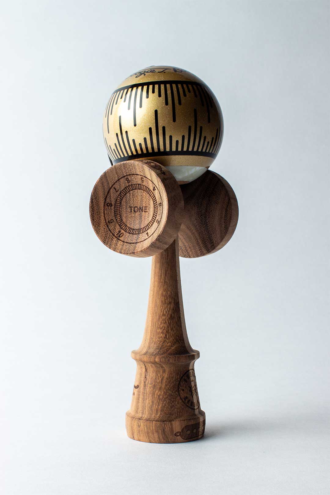 Sweets Kendamas Signature Model Boogie T Gold - AMPED